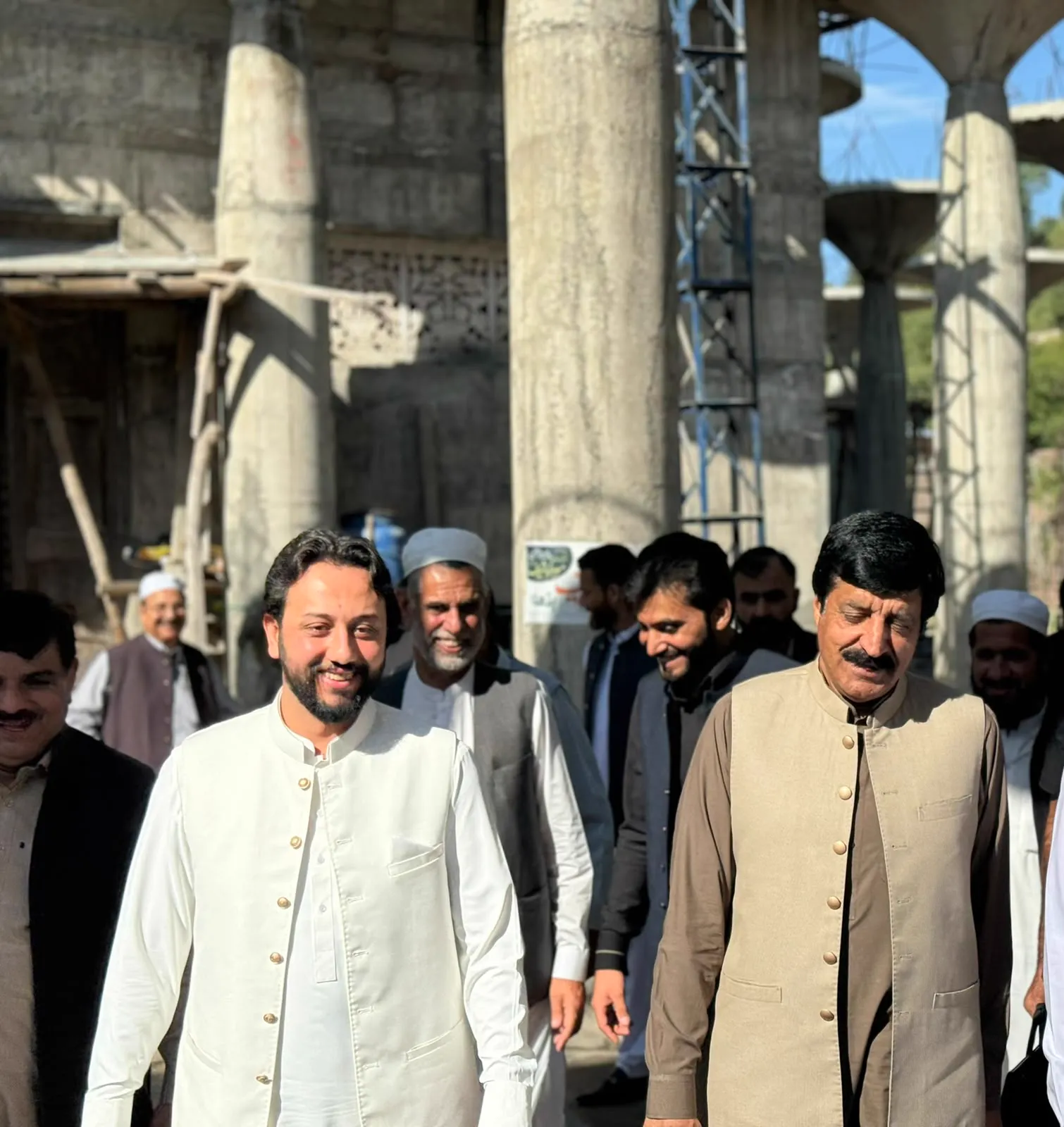 With members of the community at Darbar-e-Aliya Mohra Sharif